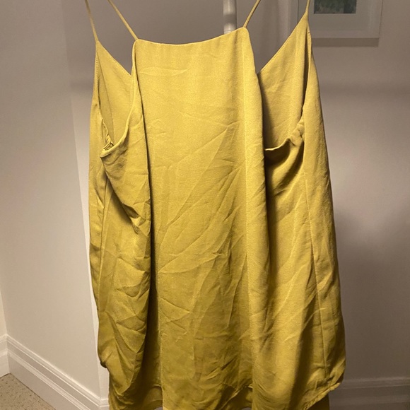 H&M tank top - Picture 2 of 3